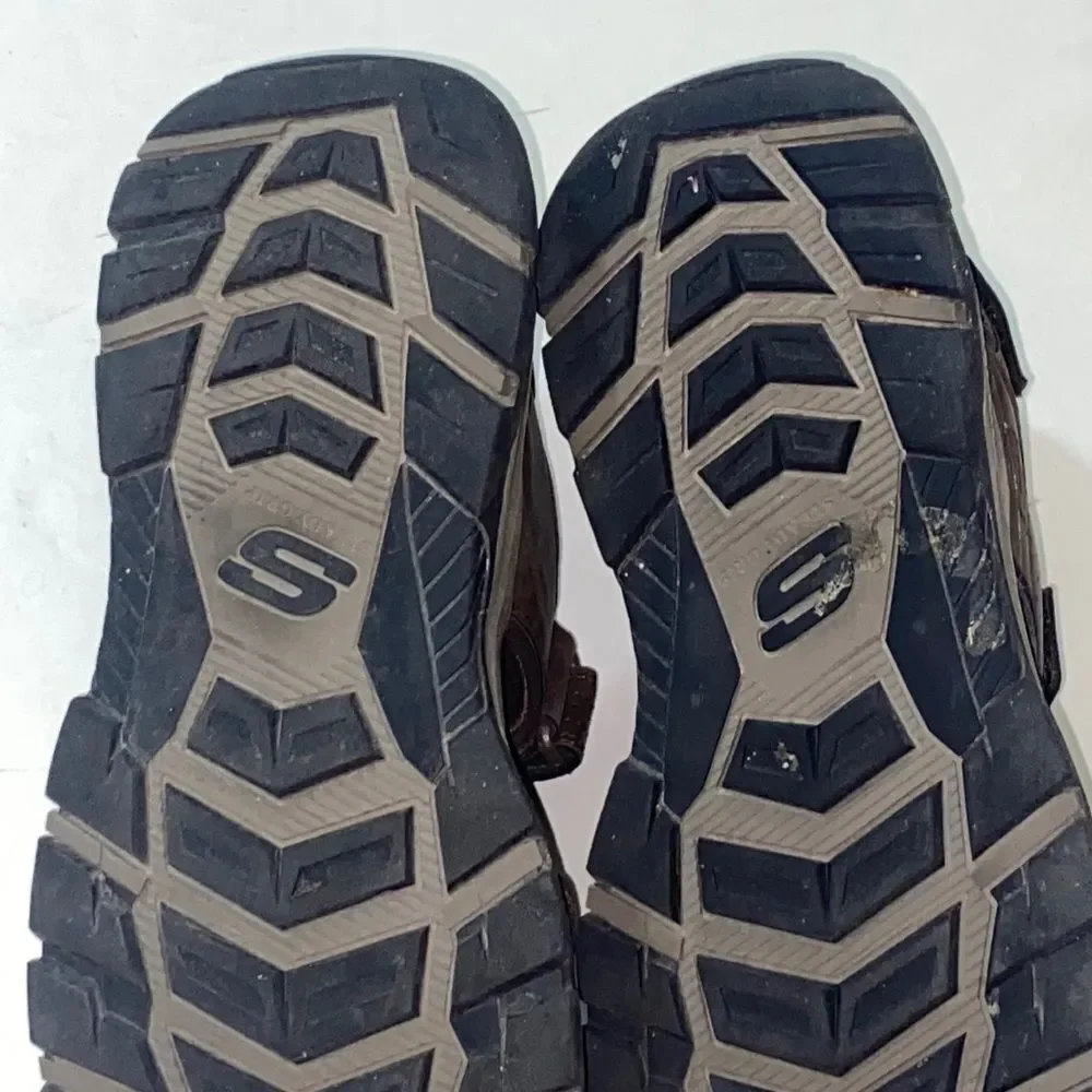 SKECHERS RELAXED FIT LUXE FOAM MEN SHOES SANDALS SIZE 10 US